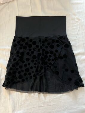 Vintage Lululemon DANCE Black Polka Dot Overlay Skirt/Top